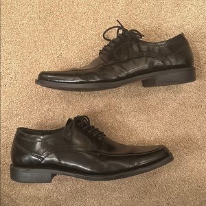 Stacy Adams black dress shoes
